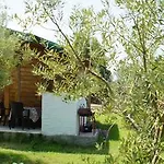 Alloggio per agriturismo Tres Montes *